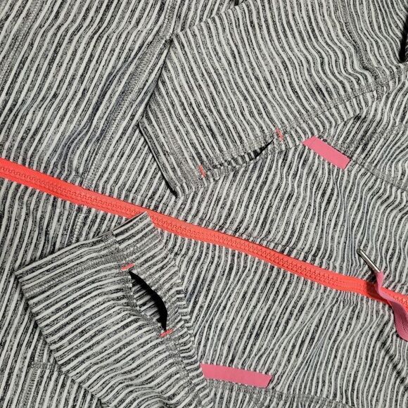 LUKKA LUXE GRAY WHITE LULULEMON TYPE ZIP JACKET MEDIUM M - Picture 10 of 11